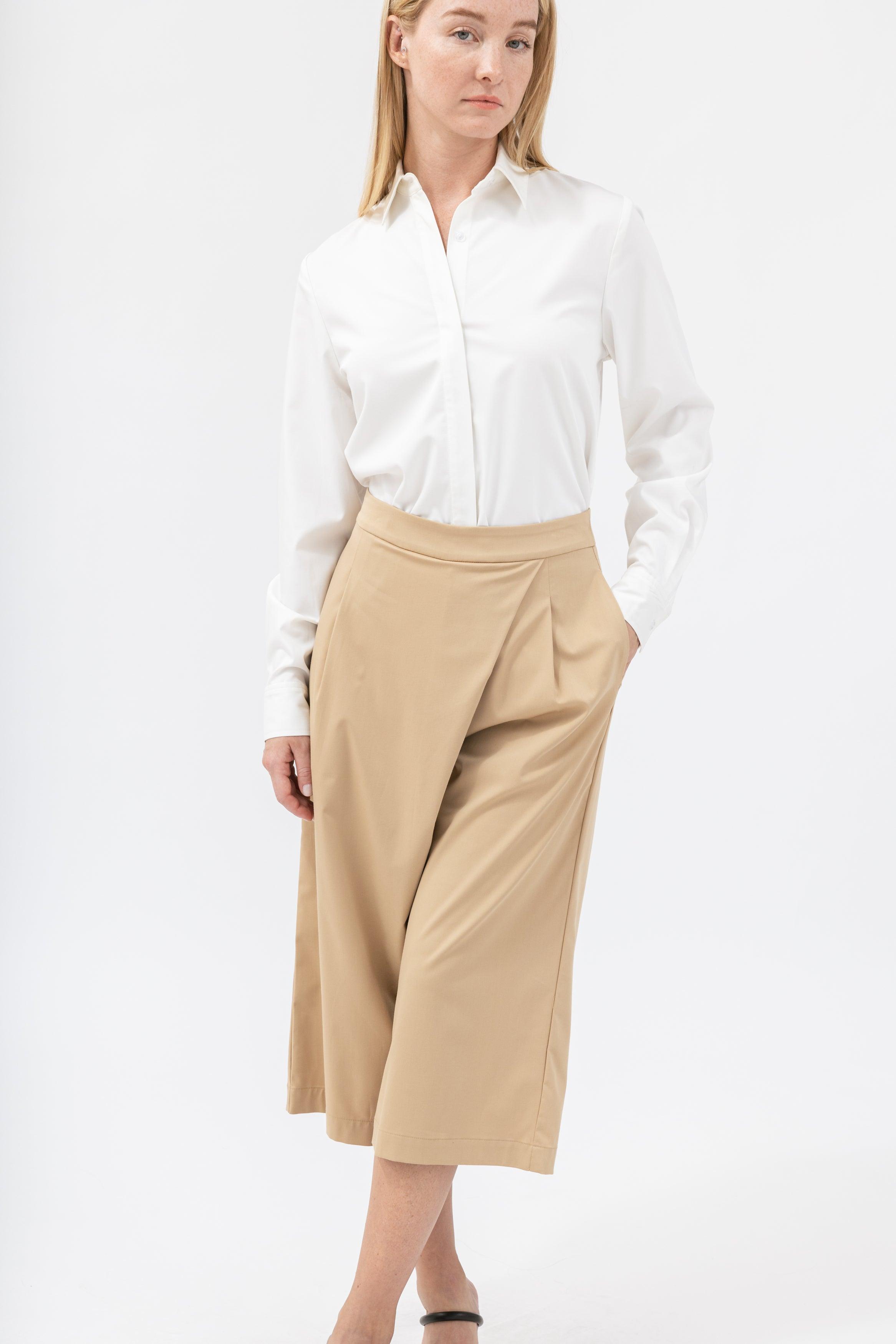 Women's Pleated Wide Cropped Pants - NOT LABELED