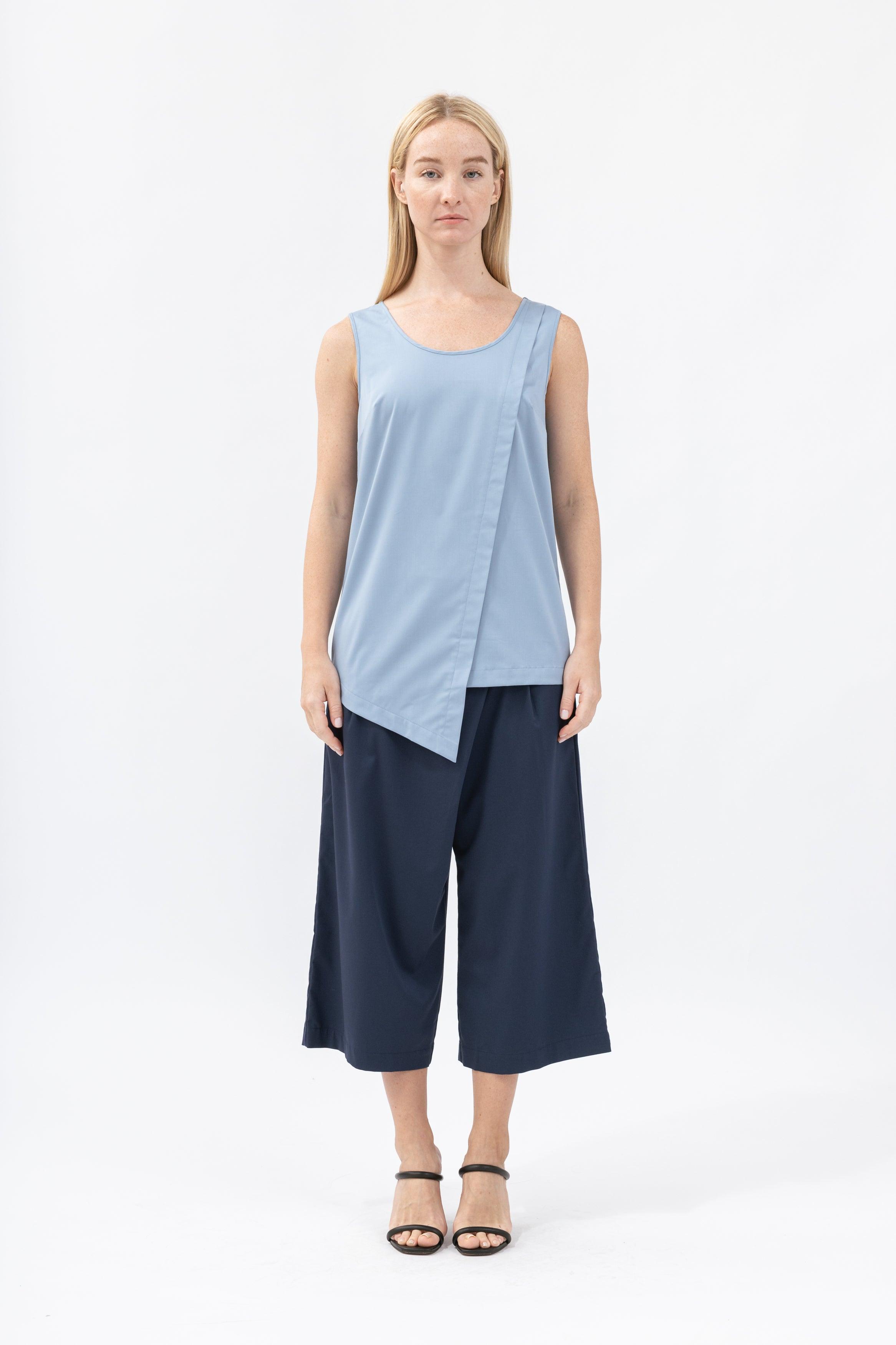Women&#39;s Pleated Wide Cropped Pants - NOT LABELED