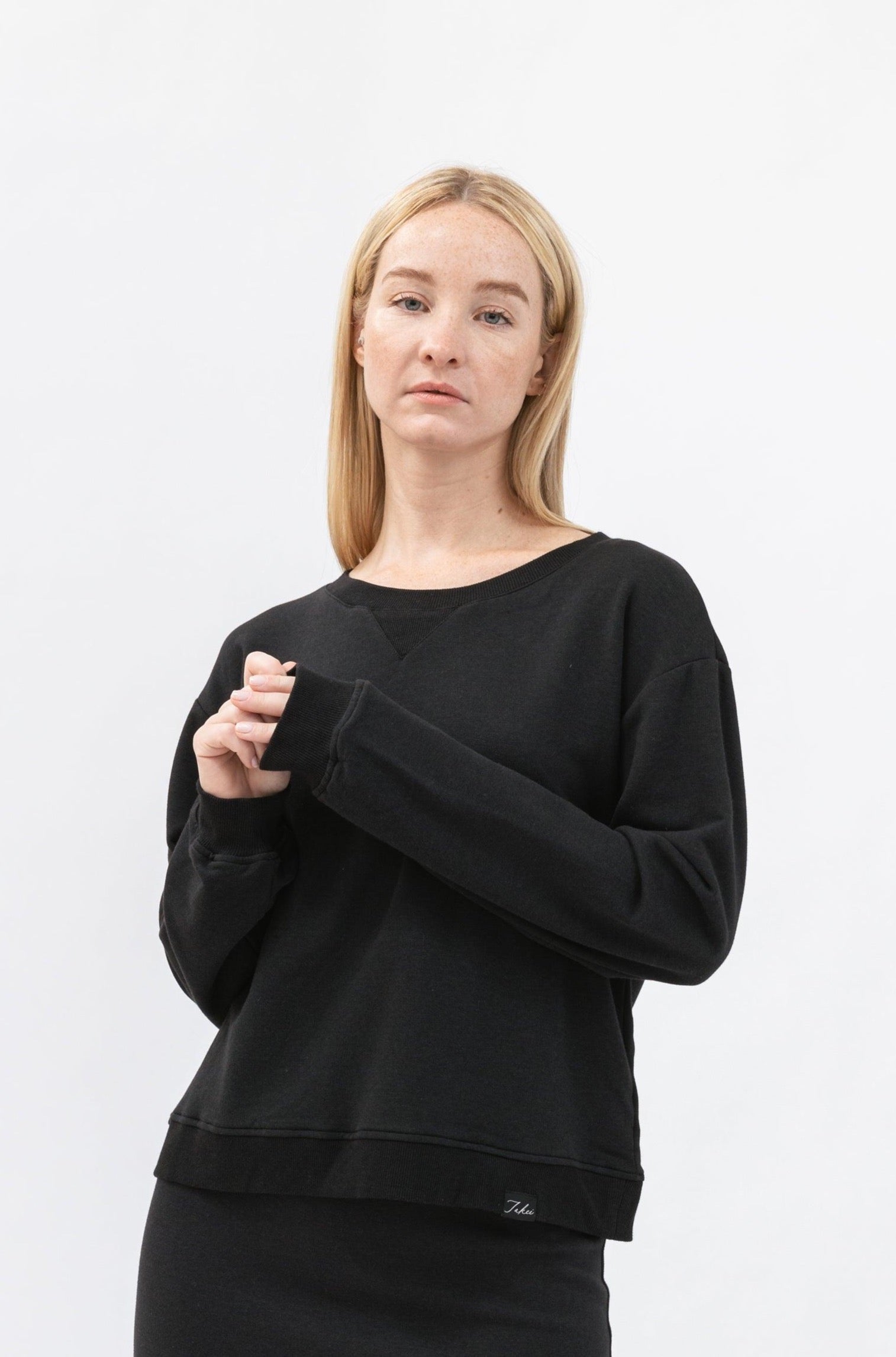 Women&#39;s Brushed-Back Fleece Crewneck Sweatshirt - NOT LABELED