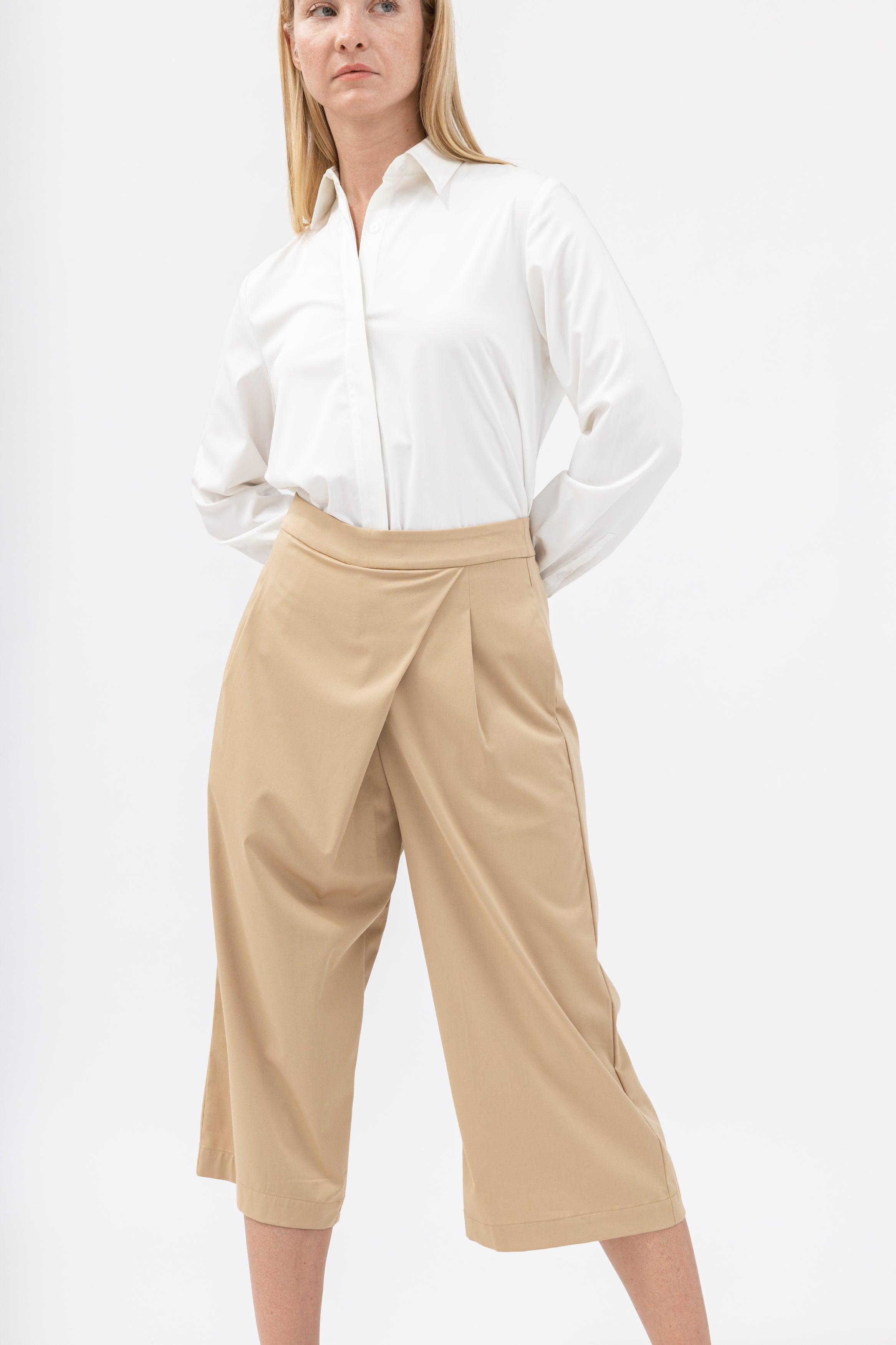 Women&#39;s Pleated Wide Cropped Pants - NOT LABELED