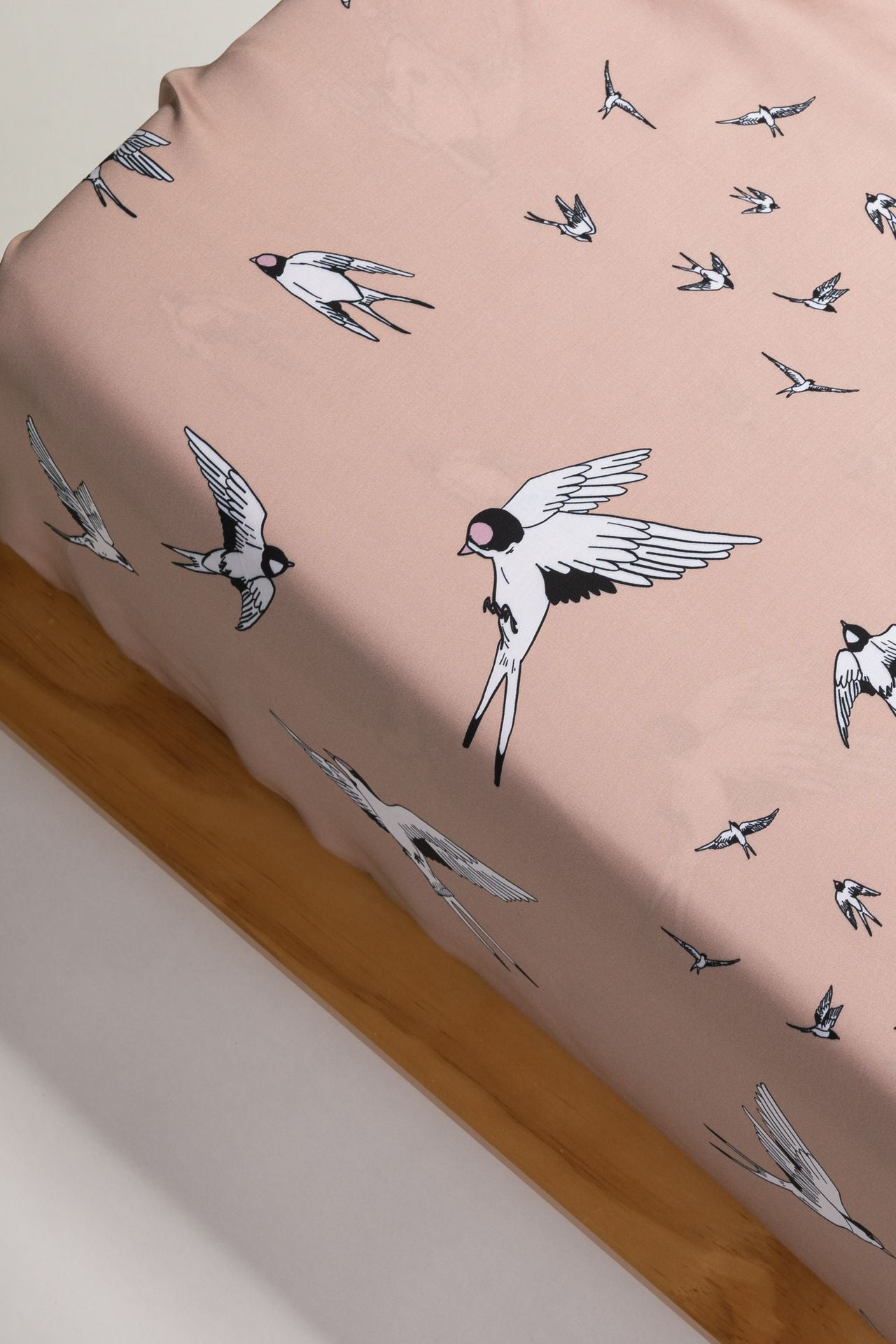 Ciela Swallow Print Sheets Set