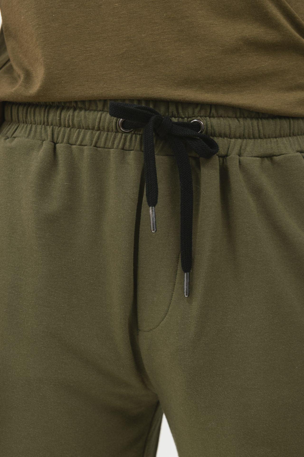Side Lined Shorts - NOT LABELED