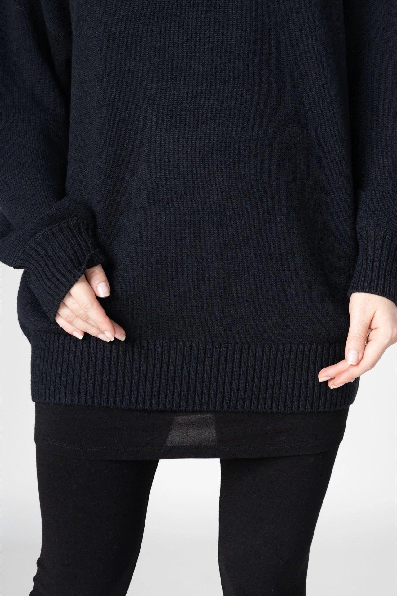Women&#39;s Relaxed Fit Mock Neck Sweater - NOT LABELED