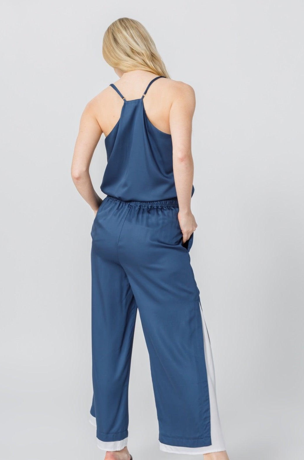 Women&#39;s Color Block Asymmetric Wide Pants - NOT LABELED