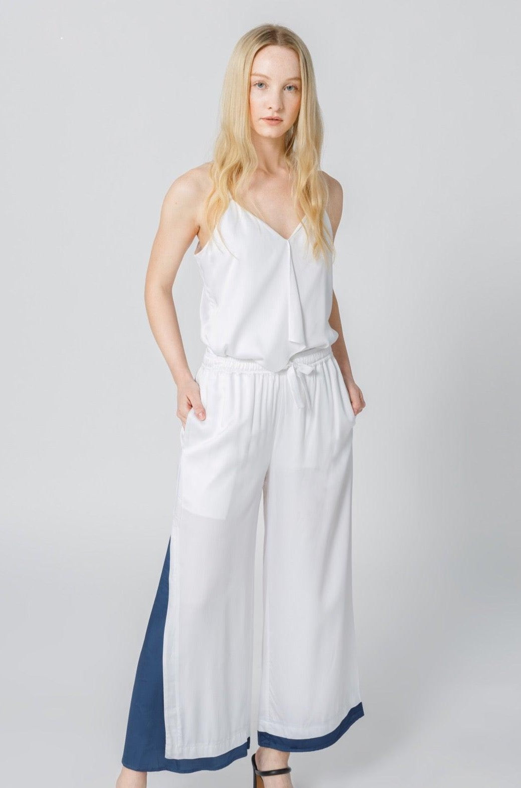 Women&#39;s Color Block Asymmetric Wide Pants - NOT LABELED