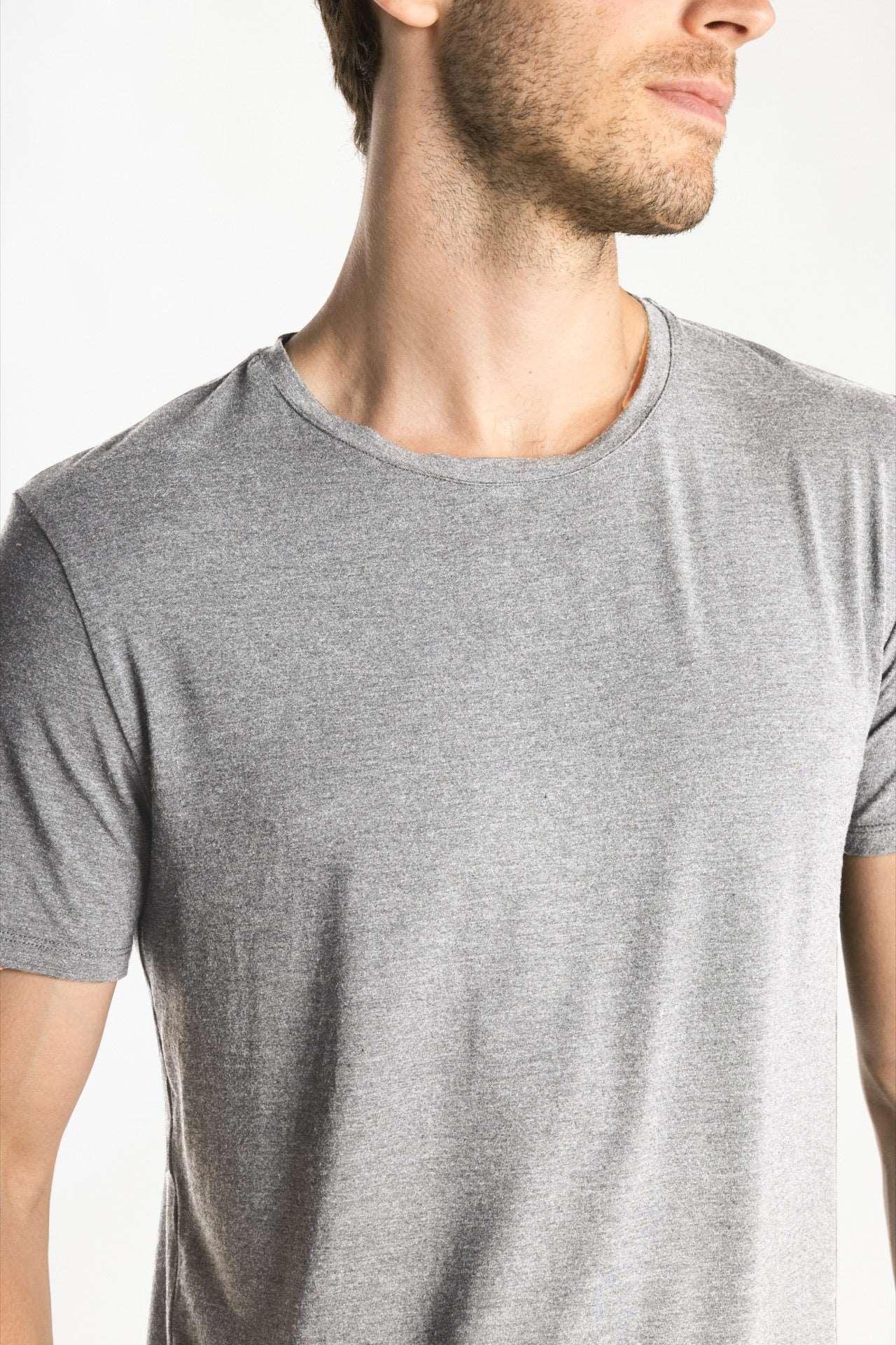 新品未使用【山と道】Gray Bamboo shirtシャツ - シャツ