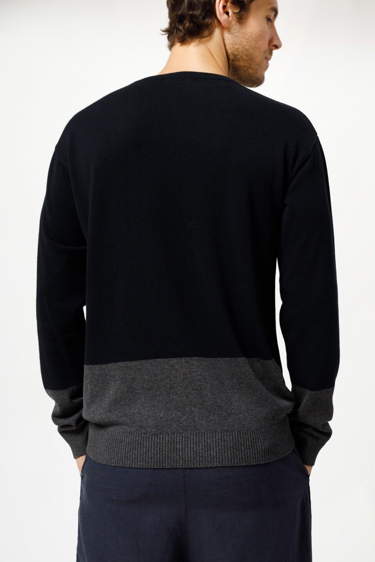 Men&#39;s Color Block Two-Tone Sweater - NOT LABELED